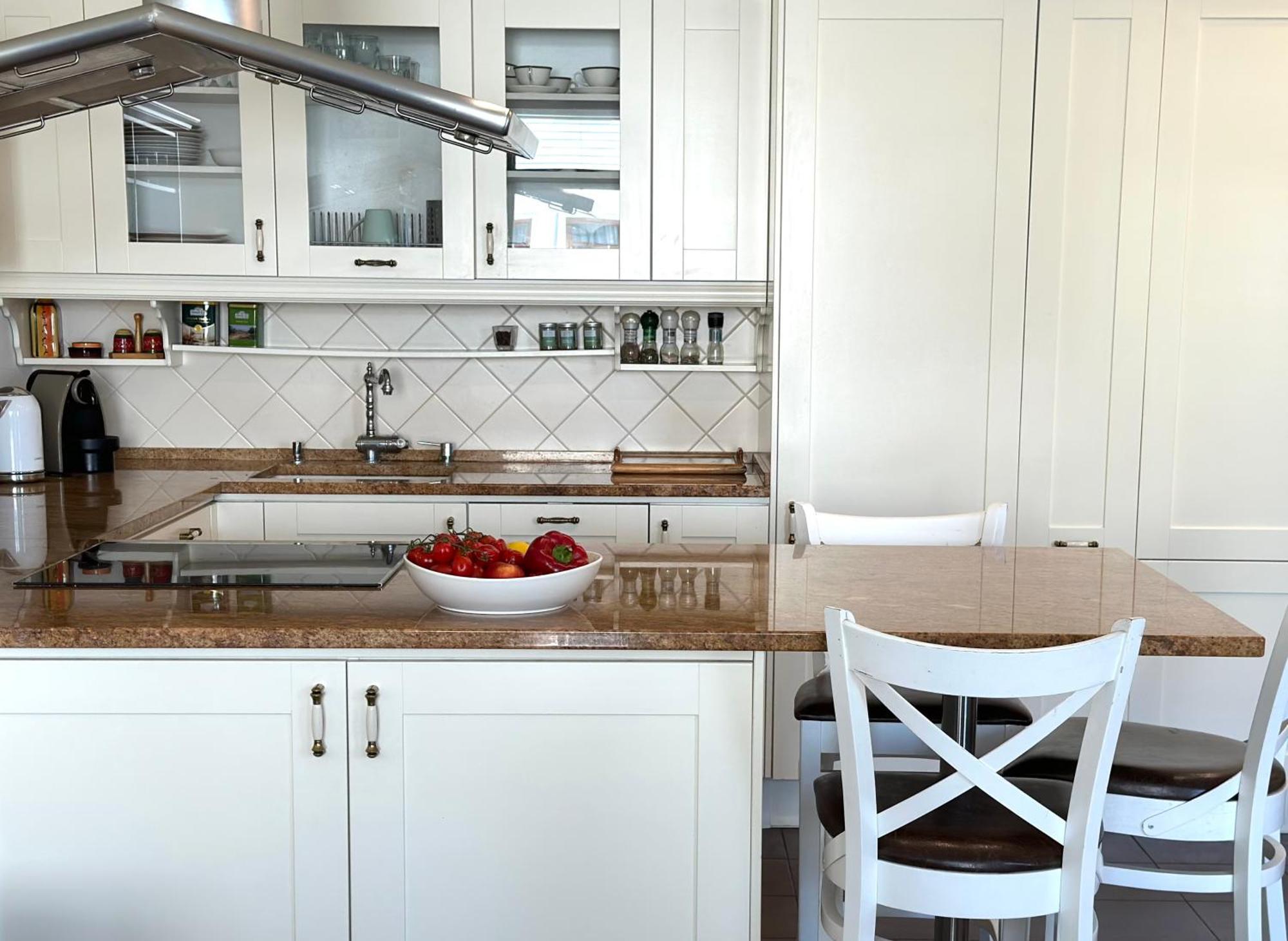 Apartmán Tranquil Retreat By The Sea With Forest And Park Views *